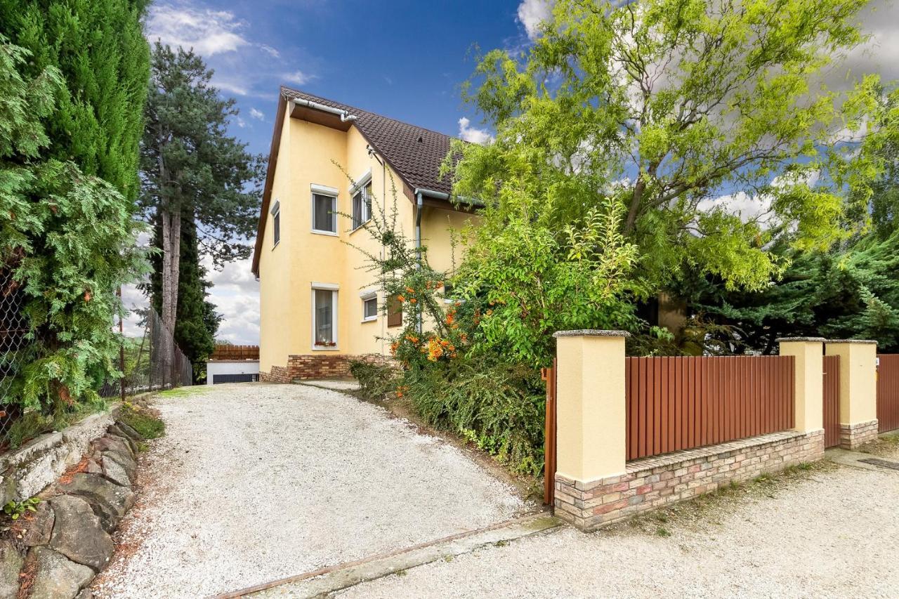 Schmidt Nyaralo Fonyod Villa Exterior photo
